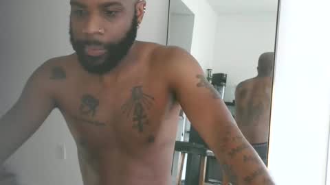 Snapshot of horus00 chatting on 01.18.25 Horus00 online show from 01.18.25