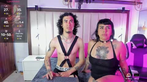 Snapshot of horus_at chatting on 10.02.25 horus_at online show from 10.02.25