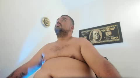 Snapshot of horus_gil chatting on 04.13.26 horus online show from 04.13.26