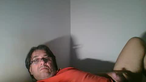 Snapshot of hot1nude1swinger chatting on 09.27.25 hot1nude1swinger online show from 09.27.25