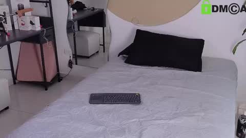 Snapshot of hot69temptation chatting on 04.18.26 Marcus Tatti online show from 04.18.26