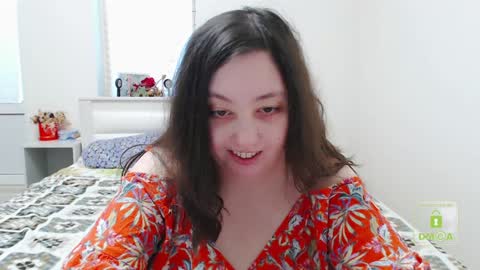 Snapshot of hot_and_pretty chatting on 02.04.25 Lila online show from 02.04.25