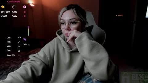   online show from 10.14.25