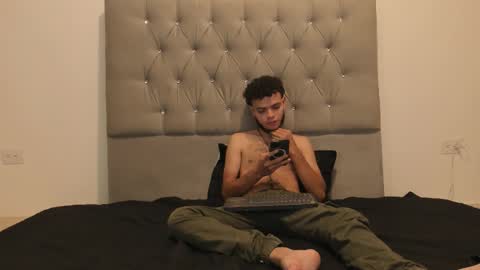 hot bad boy69 online show from 01.08.26