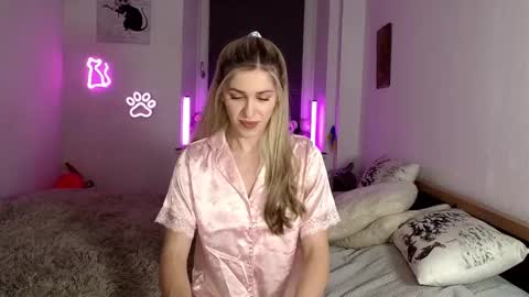 Snapshot of hot_berry69 chatting on 03.03.26 Dashka online show from 03.03.26