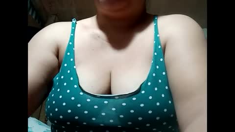 hot_boobs21 online show from 01.14.25