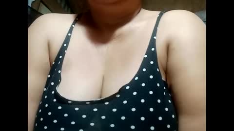 hot_boobs21 online show from 03.03.25