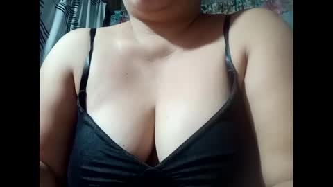 hot_boobs21 online show from 10.24.25