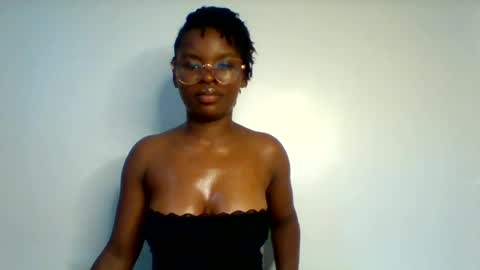 Snapshot of hot_cammy08 chatting on 06.15.26 sweet cammy online show from 06.15.26