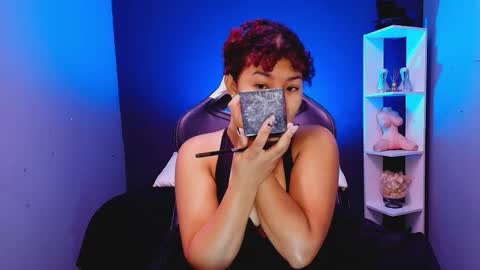 hot chocolate 4u online show from 10.22.25