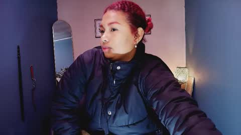 hot chocolate 4u online show from 01.17.26