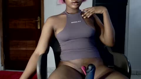 sonia  mis choco online show from 10.04.25