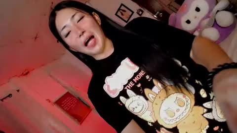 its me CLAUDIA online show from 03.21.26