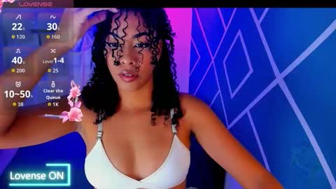 Hot Couple online show from 10.06.25