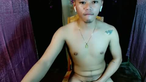 hot_emmanuel online show from 02.24.25
