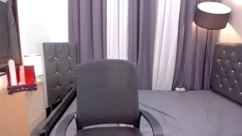 Snapshot of hot_fucking_lee chatting on 02.09.26 kelly lee online show from 02.09.26