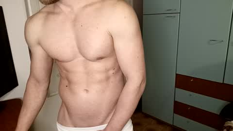 hot_italianboy online show from 12.20.25