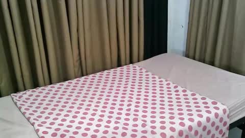 Snapshot of hot_jenile01 chatting on 09.29.25 hot_jenile01 online show from 09.29.25