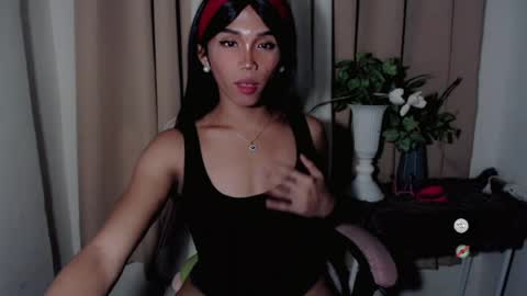 Khianna online show from 05.31.26