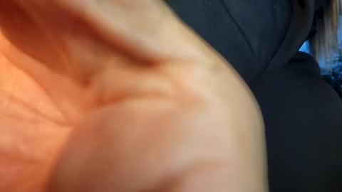 Snapshot of hot_kittens_xxx chatting on 07.18.26 kittens online show from 07.18.26