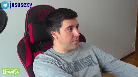 Snapshot of hot_liki chatting on 12.17.24 Hot Li ki online show from 12.17.24