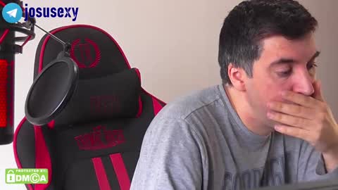 Snapshot of hot_liki chatting on 02.25.25 Hot Li ki online show from 02.25.25