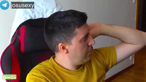 Snapshot of hot_liki chatting on 10.17.25 Hot Li ki online show from 10.17.25