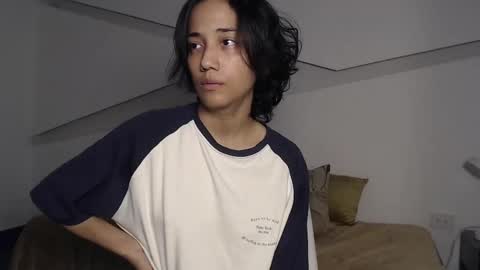 Alana online show from 09.29.25