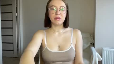 Lina online show from 01.10.25