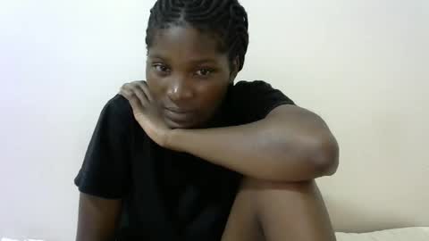 Snapshot of hot_lonnah chatting on 01.27.25 LONNAH online show from 01.27.25