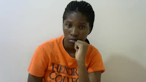 Snapshot of hot_lonnah chatting on 01.29.25 LONNAH online show from 01.29.25