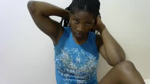 Snapshot of hot_lonnah chatting on 01.30.25 LONNAH online show from 01.30.25