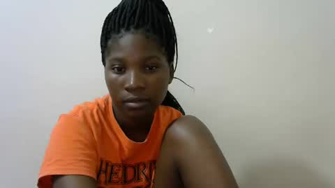 Snapshot of hot_lonnah chatting on 02.15.25 LONNAH online show from 02.15.25