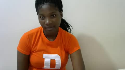 Snapshot of hot_lonnah chatting on 02.22.25 LONNAH online show from 02.22.25