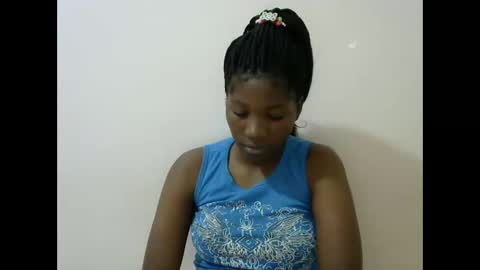 Snapshot of hot_lonnah chatting on 02.23.25 LONNAH online show from 02.23.25