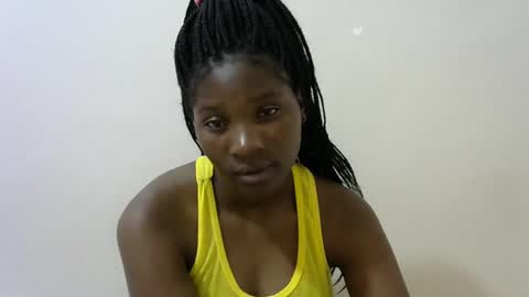 Snapshot of hot_lonnah chatting on 02.27.25 LONNAH online show from 02.27.25