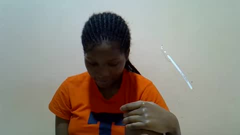 Snapshot of hot_lonnah chatting on 09.09.25 LONNAH online show from 09.09.25