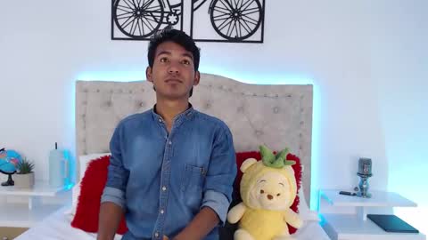 Lucas online show from 09.23.25