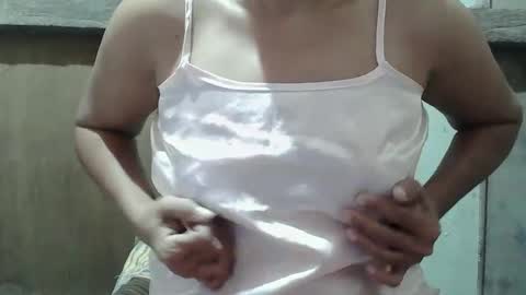 Snapshot of hot_mama09 chatting on 01.29.25 hotmama online show from 01.29.25