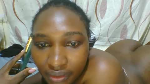 Snapshot of hot_masha chatting on 02.25.25 hot_masha online show from 02.25.25