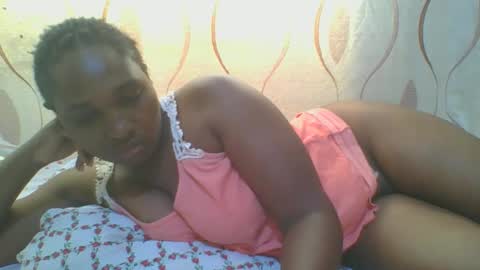 Snapshot of hot_masha chatting on 02.26.25 hot_masha online show from 02.26.25