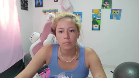 Mia online show from 03.14.26