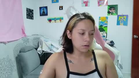 Mia online show from 05.12.26