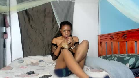 hot_moxie online show from 10.03.25