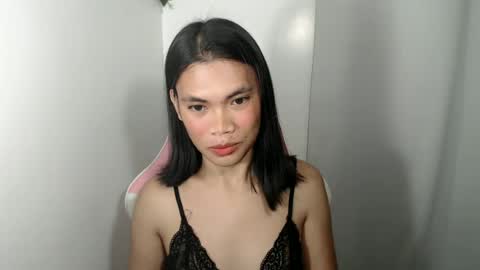 hot_pauline online show from 06.18.26