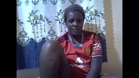 RAYLAH online show from 12.22.25