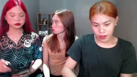 Selena online show from 12.28.24