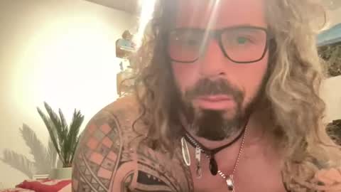 Snapshot of hot_sex83 chatting on 01.02.25 letmedoo2 online show from 01.02.25