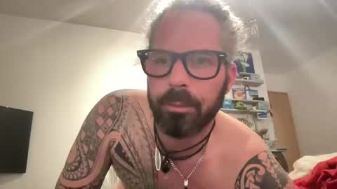 Snapshot of hot_sex83 chatting on 01.24.25 letmedoo2 online show from 01.24.25