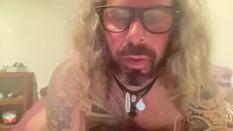 Snapshot of hot_sex83 chatting on 03.04.25 letmedoo2 online show from 03.04.25